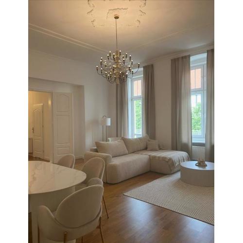 Royal Apartment