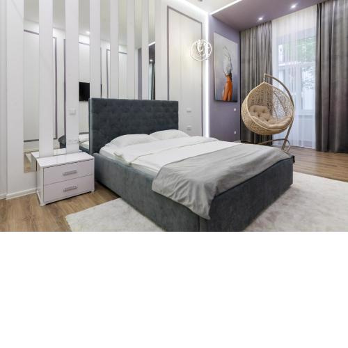 Royal Art-apartment on Skoryka 26