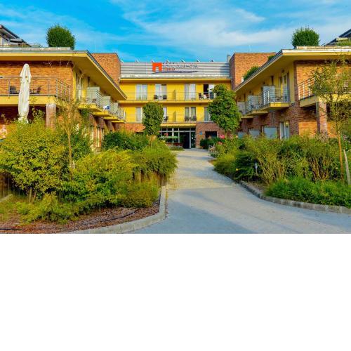 Royal Club Hotel