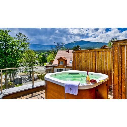 Royal Prestige Collection z prywatnym jacuzzi - STONE HILL RESORT z basenem i saunami