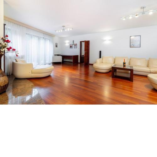Royal Retreat Luxury Apartment Lazienki Park