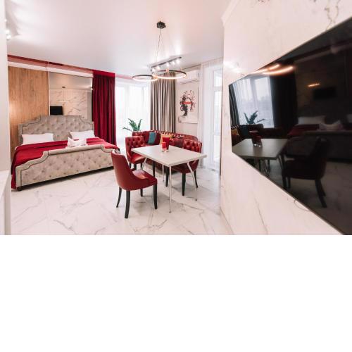 Royal Tower VIP Smart Apartments 4