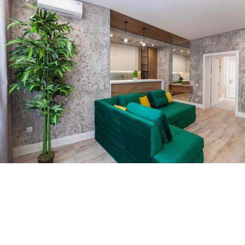 Royal VIP Apartment on Pidmurna 24