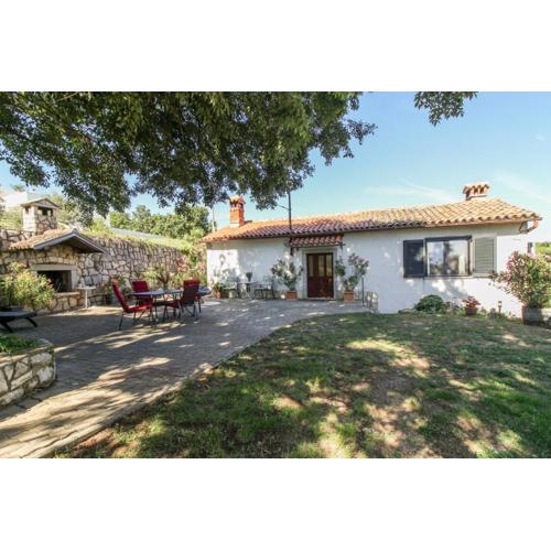 Roža in Sveti Bartol (Haus für 2-3 Personen)