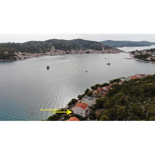Rozali Tisno Apartments