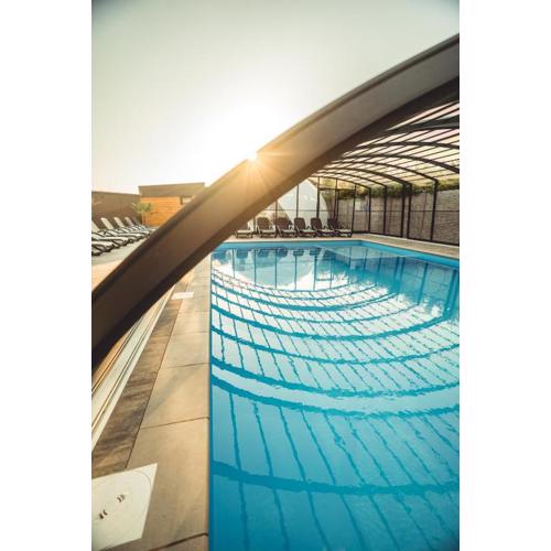 RResort Holiday Homes