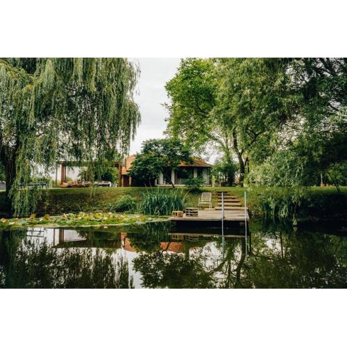 Rudine 41 - Off-Grid Riverside Home