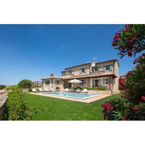 Rustic Villa Rorripa with a pool in Istria