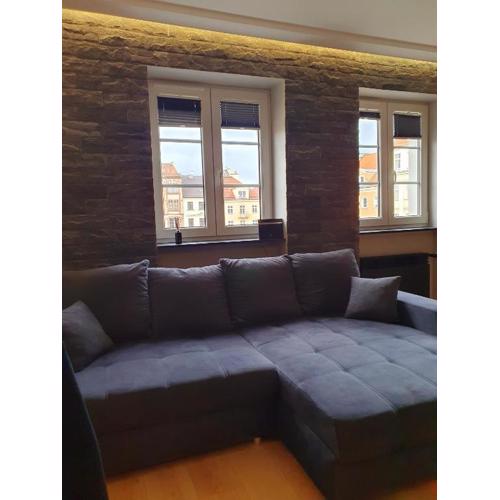 Rynek 23 LUX, apartament z widokiem na ratusz Starego Miasta