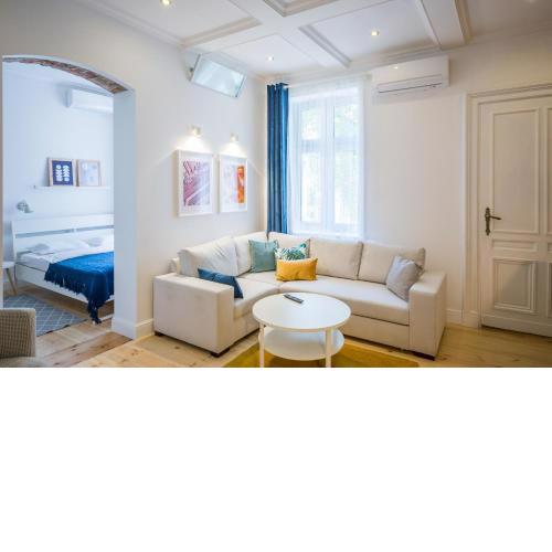 RYNEK Stare Miasto Apartment 4A - Klima Netflix