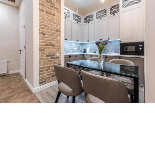 Rynok Square apartment 2