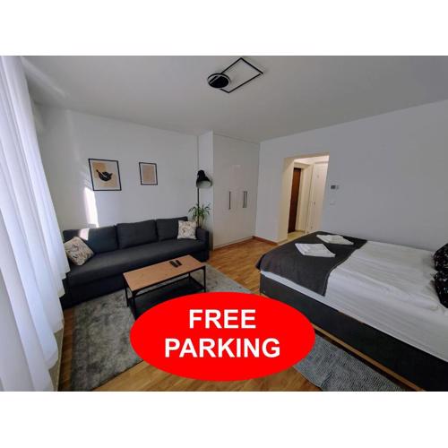 S15 Studio Apartment FREE PARKING