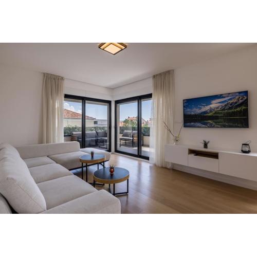 Sal Mare - luxury and elegant family apartment