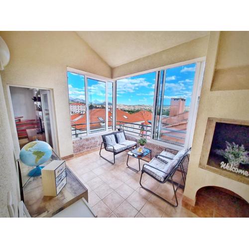 Salona Terrace Apartment
