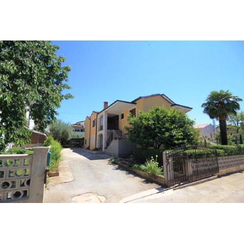 Santl Apartment