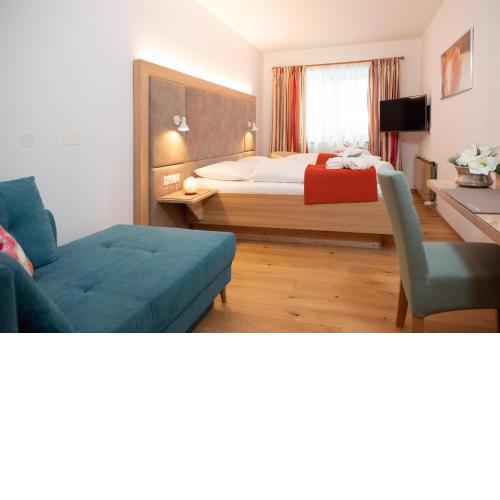 Santner, Hotel