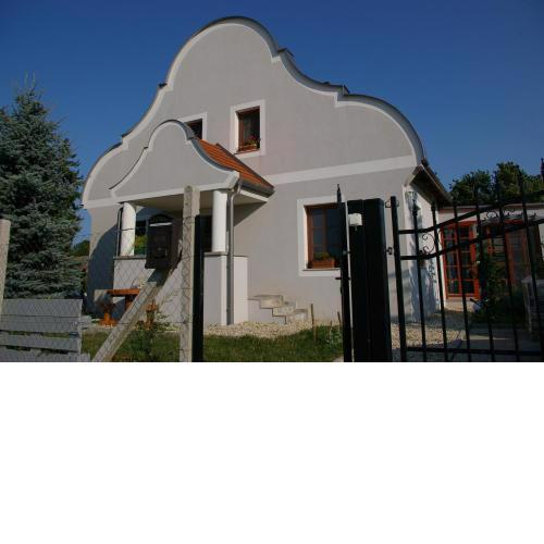 Sárkányházi Apartman Barnag