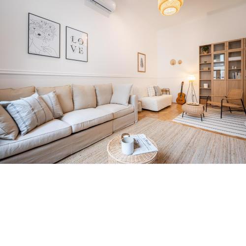 Sassy Lee Apartment