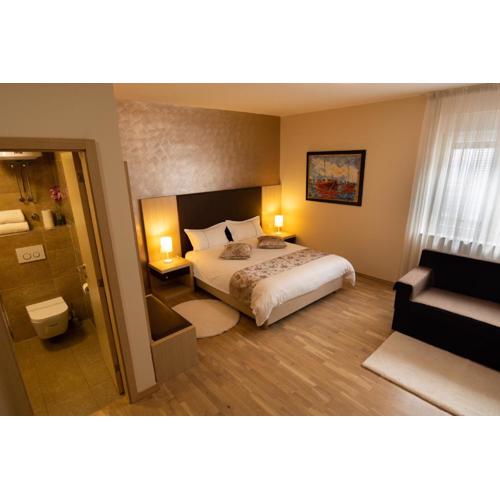 Scallop Rooms self check-in