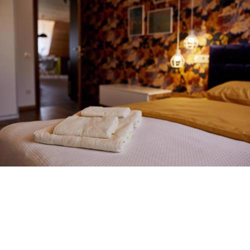 Scandinavian Hygge Canyon view lounge