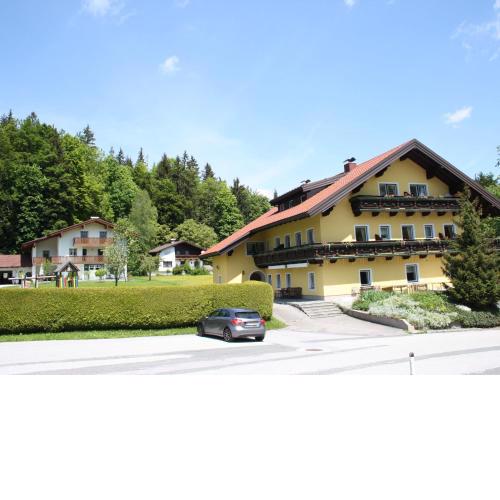 Scenic Apartment in Krispl Salzburg with Swimming Pool
