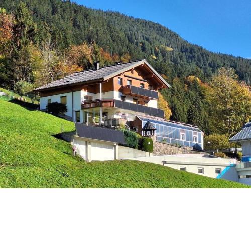 Scenic Mountain Stay in Bartholomäberg