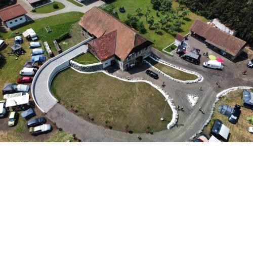 Schladnitzer Dorfstadl Camping