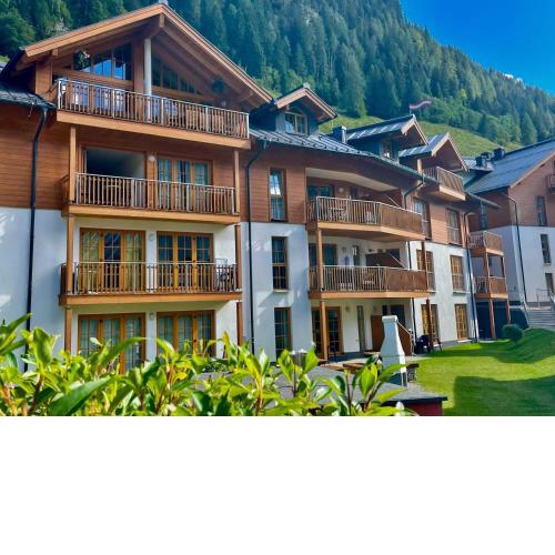 Schoenblick Mountain Resort - by SMR Rauris Apartments - Inc Spa close to Gondola
