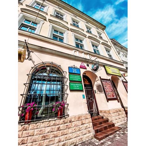 Schronisko Młodzieżowe PTSM \