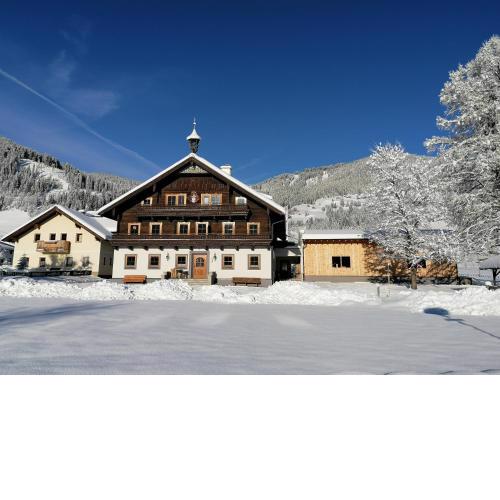 Schüttbachhof Apartments