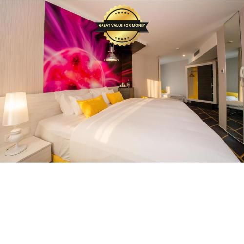 Science Hotel