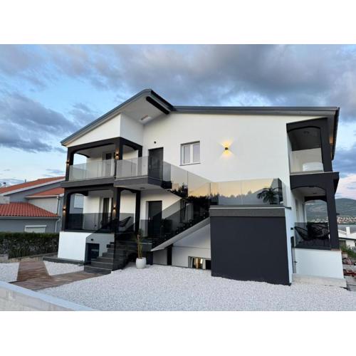 Sea Dreams Apartments