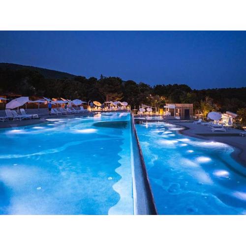 SEA HOUSE pool & jacuzzi, bikes, SUP - PRIVILEGE POINT camping & villas