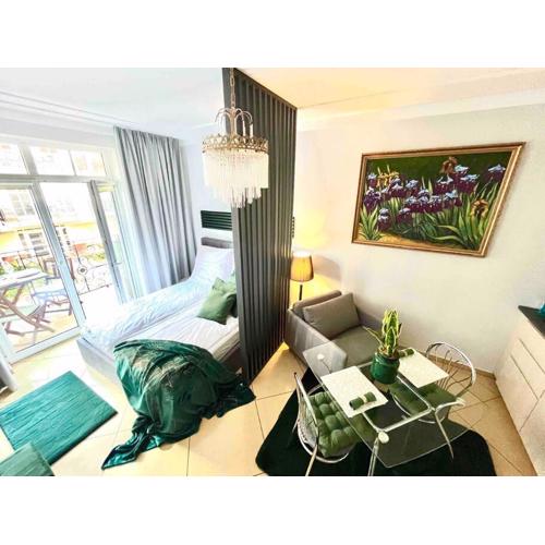 Sea Promenade Luxury Apartment