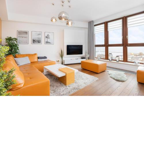 Sea Towers 15th floor Apartment with Sea View by Renters Prestige