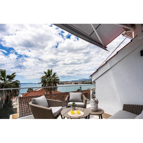 Sea view APARTMENT PEPE