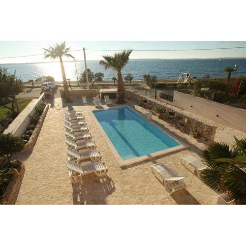 Sea View Apartments Nina
