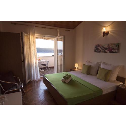 Sea view apartments Sunny Escape