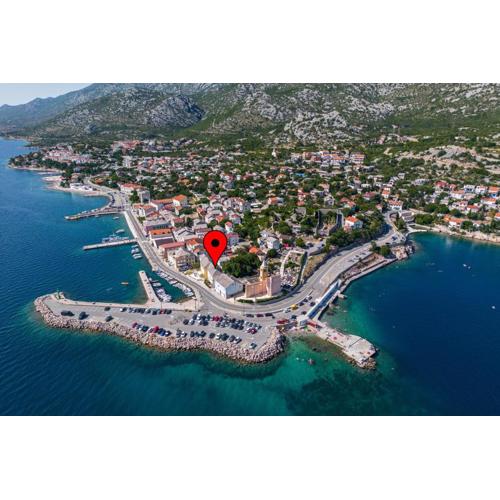 Seafront Apartment Sanja - Happy Rentals