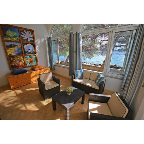 SeaFront Beach Apartment - DIRECTLY AT THE BEACH