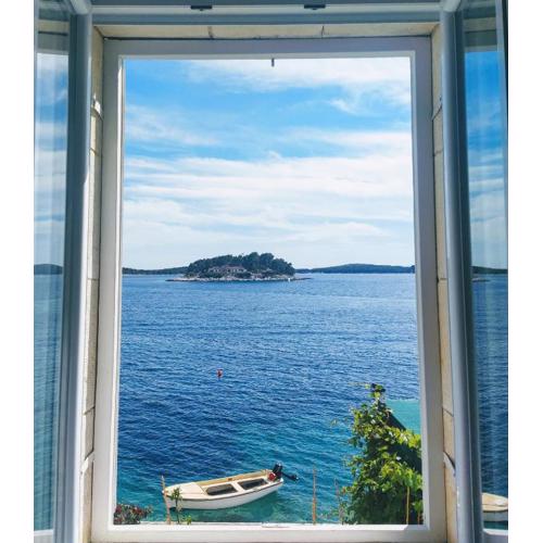 Seafront rooms