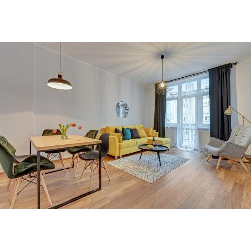 Seaside Boulevard - Top Location Apartment