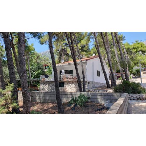 Seaside Cottage Toma