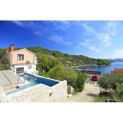 Seaside family friendly house with a swimming pool Cove Mikulina Luka, Korcula - 20116