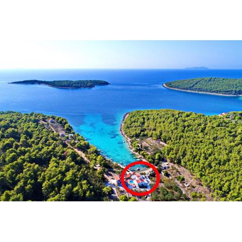 Seaside family friendly house with a swimming pool Cove Slatina, Korcula - 23711