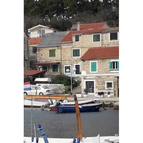 Seaside holiday house Maslinica, Solta - 23838