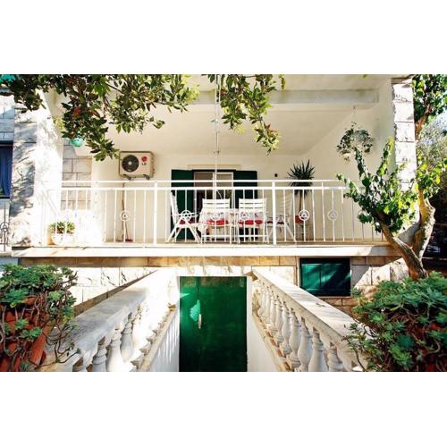 Seaside holiday house Mirca, Brac - 24033