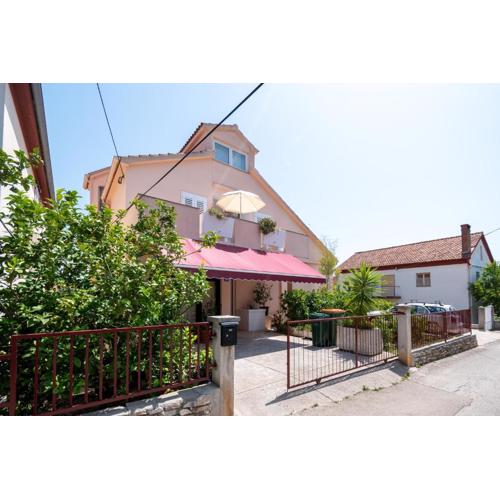 Seaside holiday house Preko, Ugljan - 18077