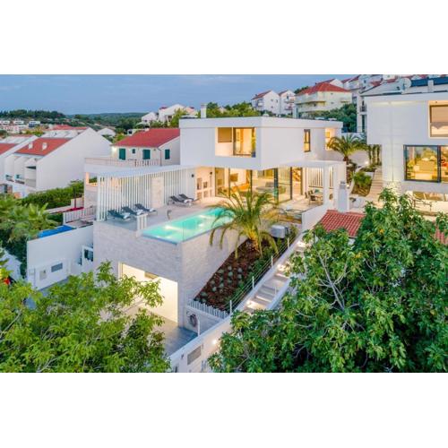 Seaside luxury villa with a swimming pool Sutivan, Brac - 16171