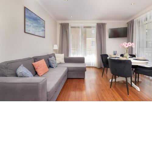 Seaside Sopot Apartment with Gym by Noclegi Renters